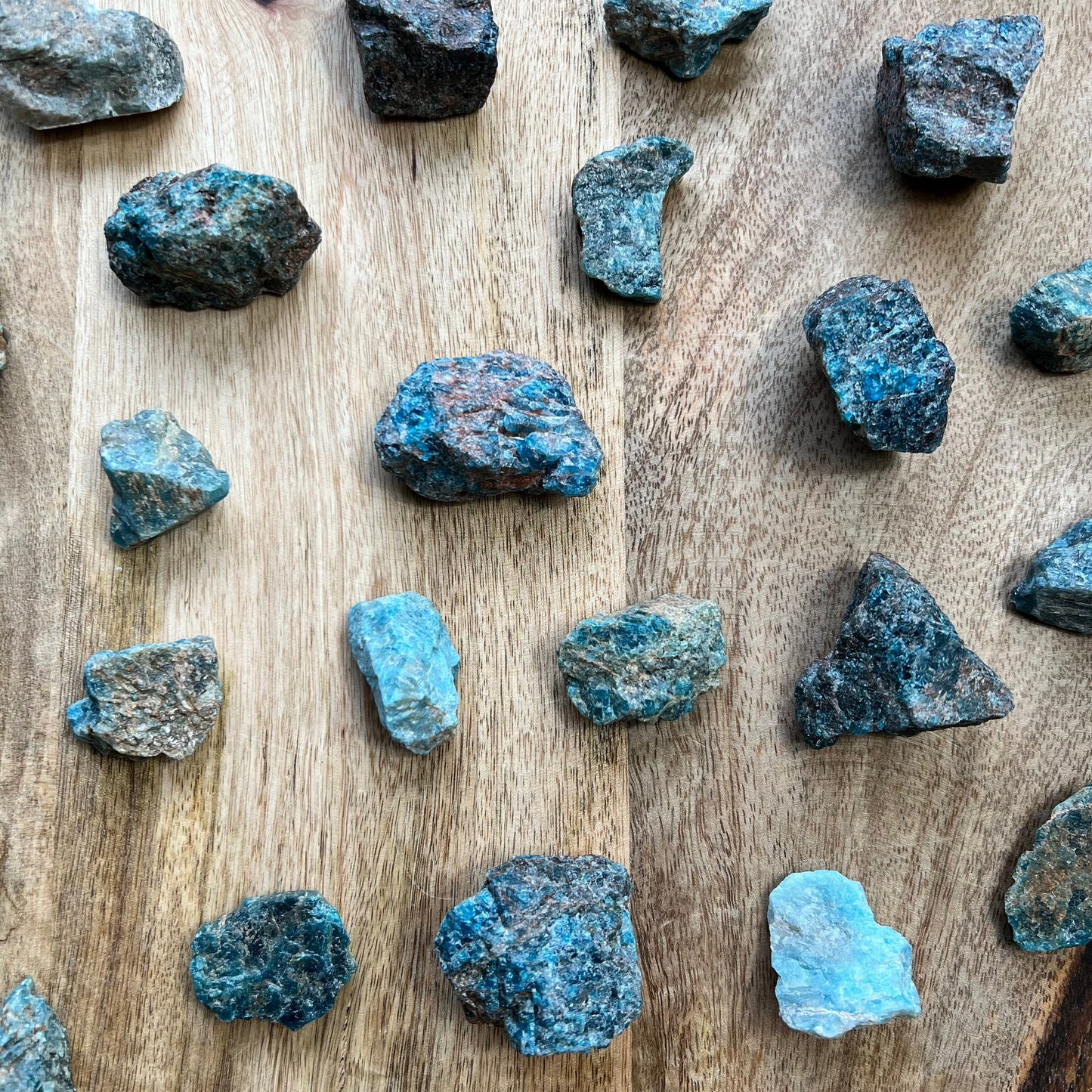 Raw Apatite